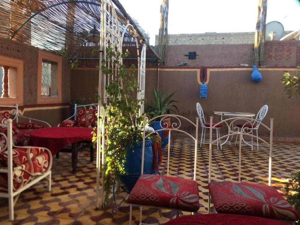 Karim Sahara Bed & Breakfast Zagora Bagian luar foto